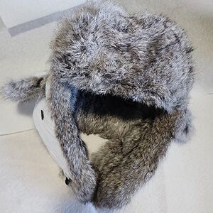 Mad Bomber Cozy Warm Aviator Pilot White and Gray Rabbit Fur Trapper Hunting Hat